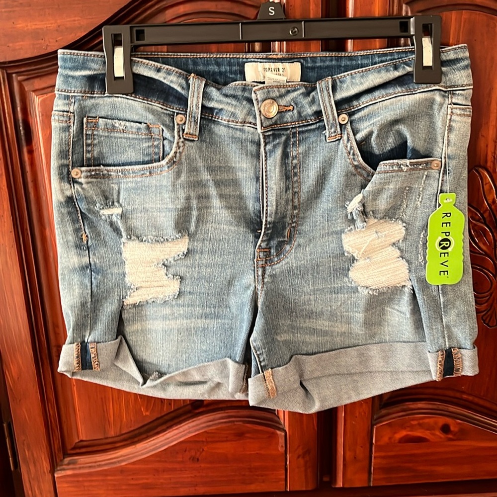 Ladies Demin shorts Size US 28